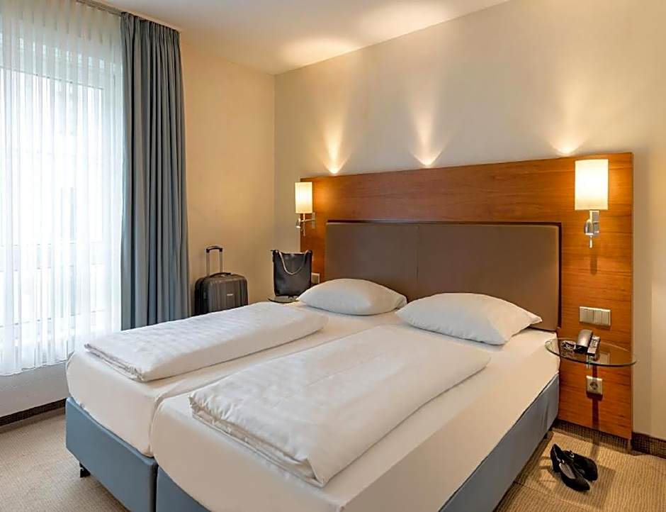 Sunday Hotel Munchen Airport Freising