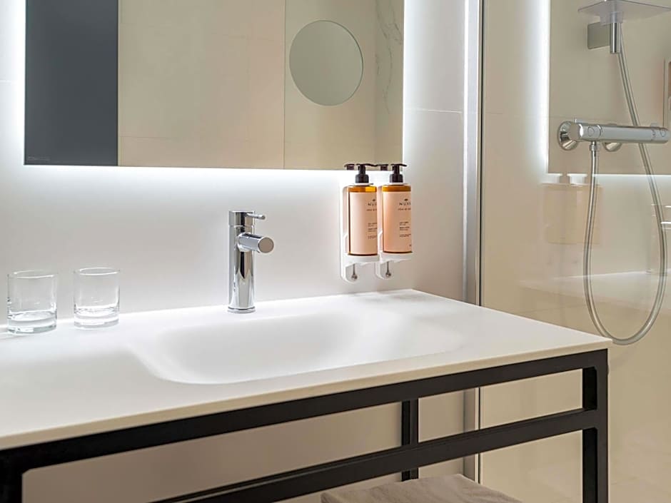 Mercure Montpellier Antigone Hotel