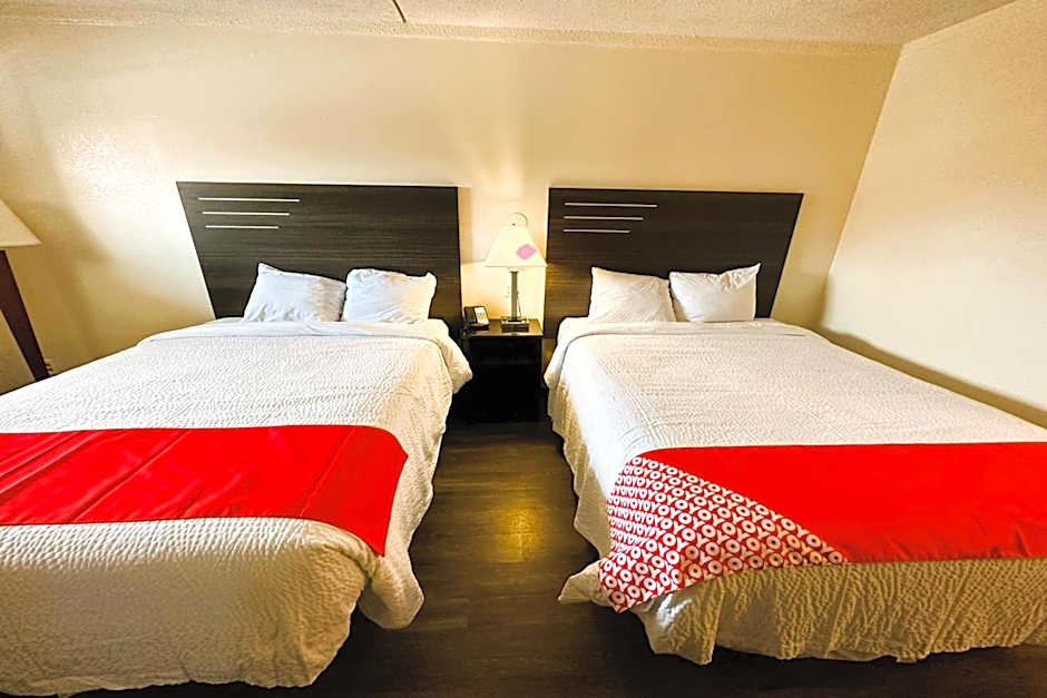 OYO Hotel San Antonio Lackland AFB/Seaworld Hwy 90 W