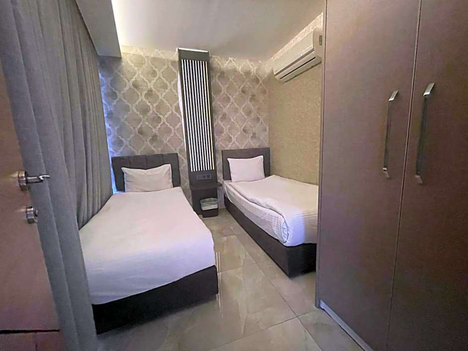 Le Luxe Suites Hotel