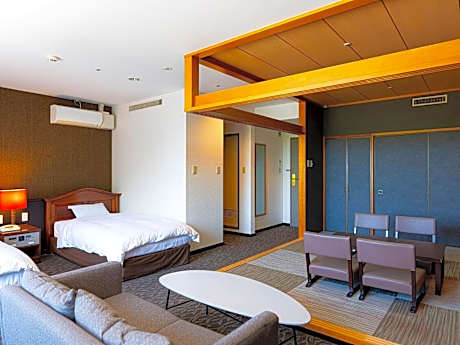 Main Building - Japanese Western Room