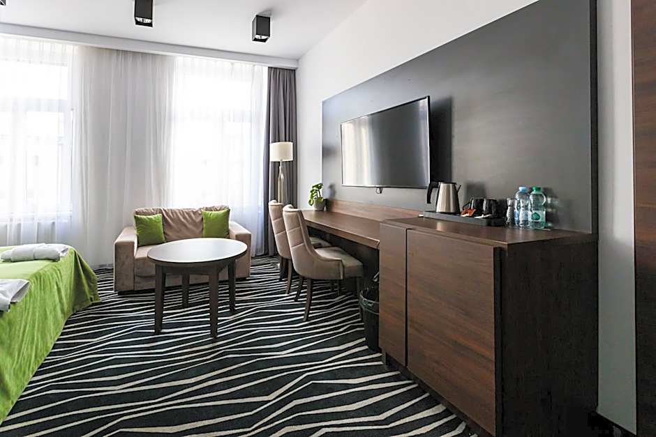 No1 Bed&Breakfast Restauracja ŚNIADANIE I PARKING W CENIE!