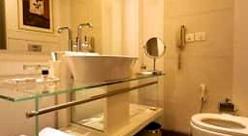 Clarens Hotel