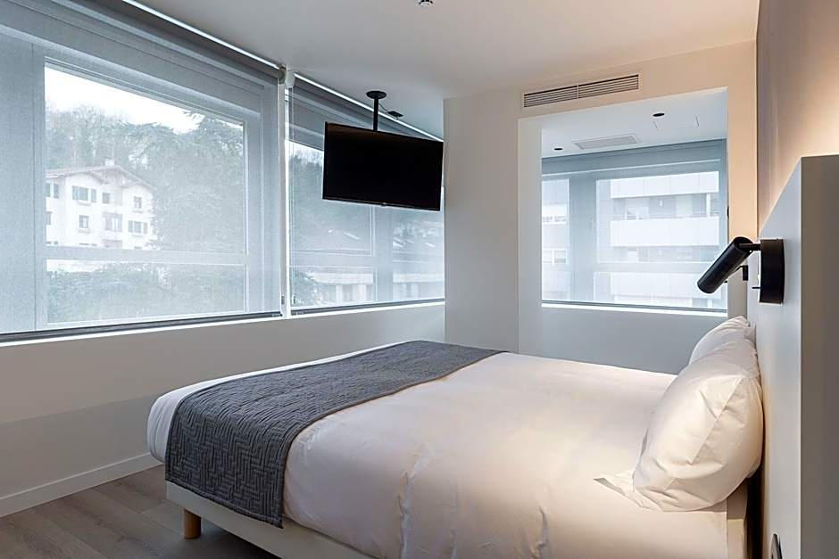 Hotel Distrito Oeste