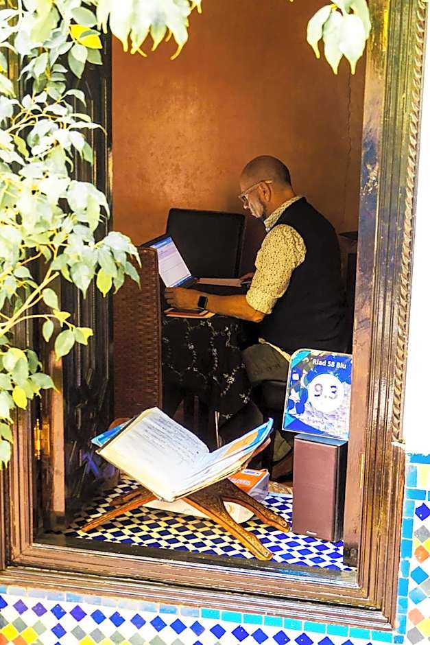 Riad 58 Blu