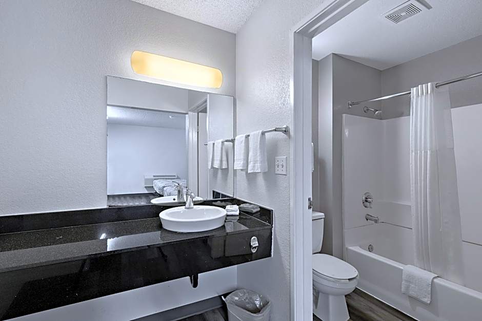 Motel 6-San Diego, CA - North