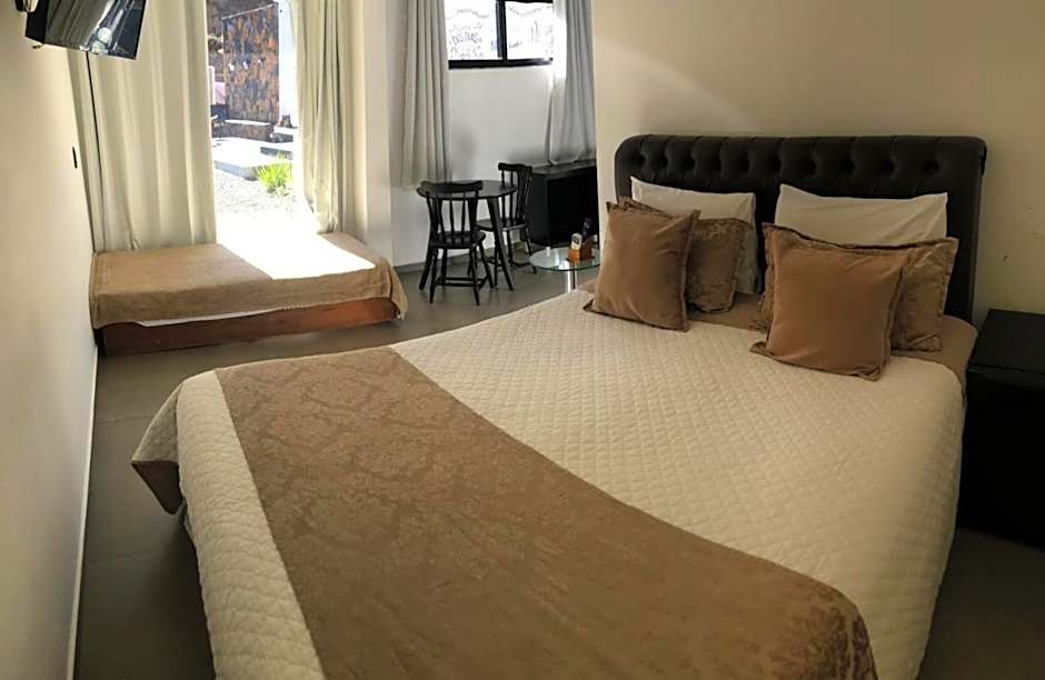 Pousada Serra & Jardim