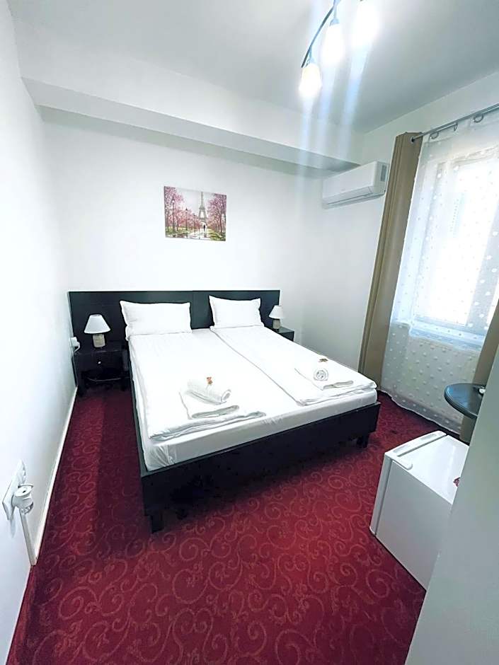 Apartamente 9 - Naomi