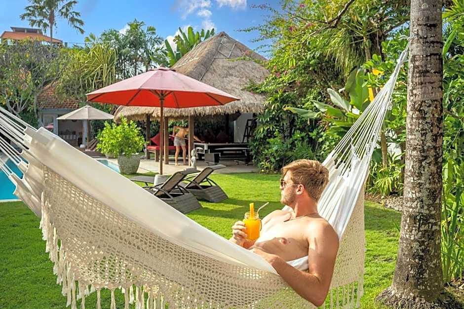 Elsies Villa - With Cook, Butler, Private Gym and Pool Table