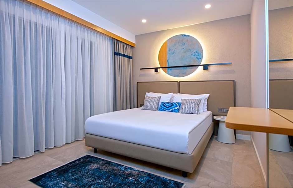 A Suite Side