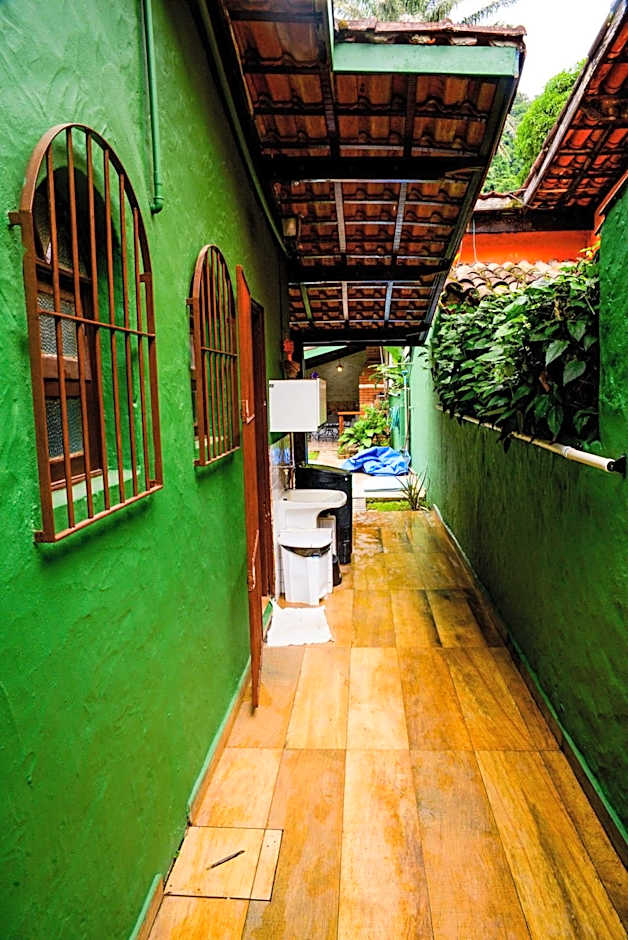 Casa Completa c Piscina e 500m da Praia -3 Quartos