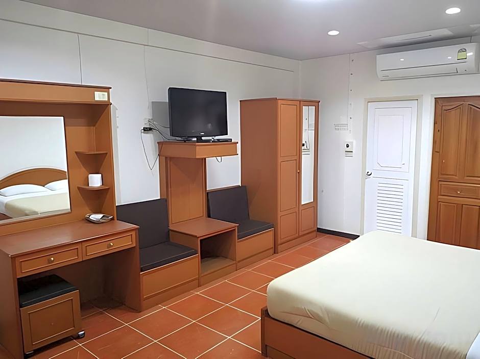 Tonkhoon Hotel