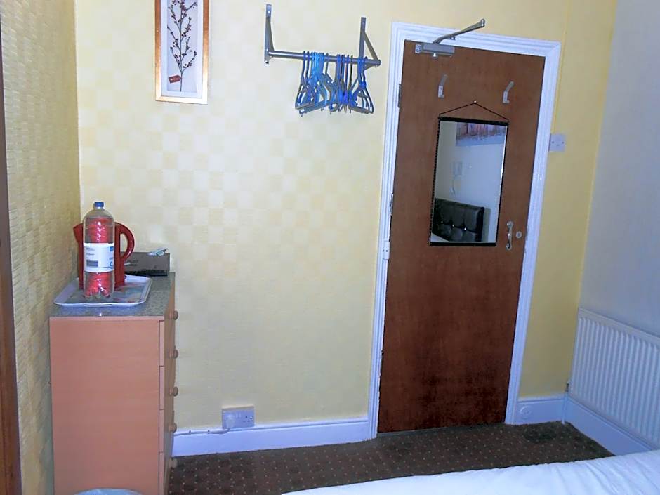 Shore Stay Guest House