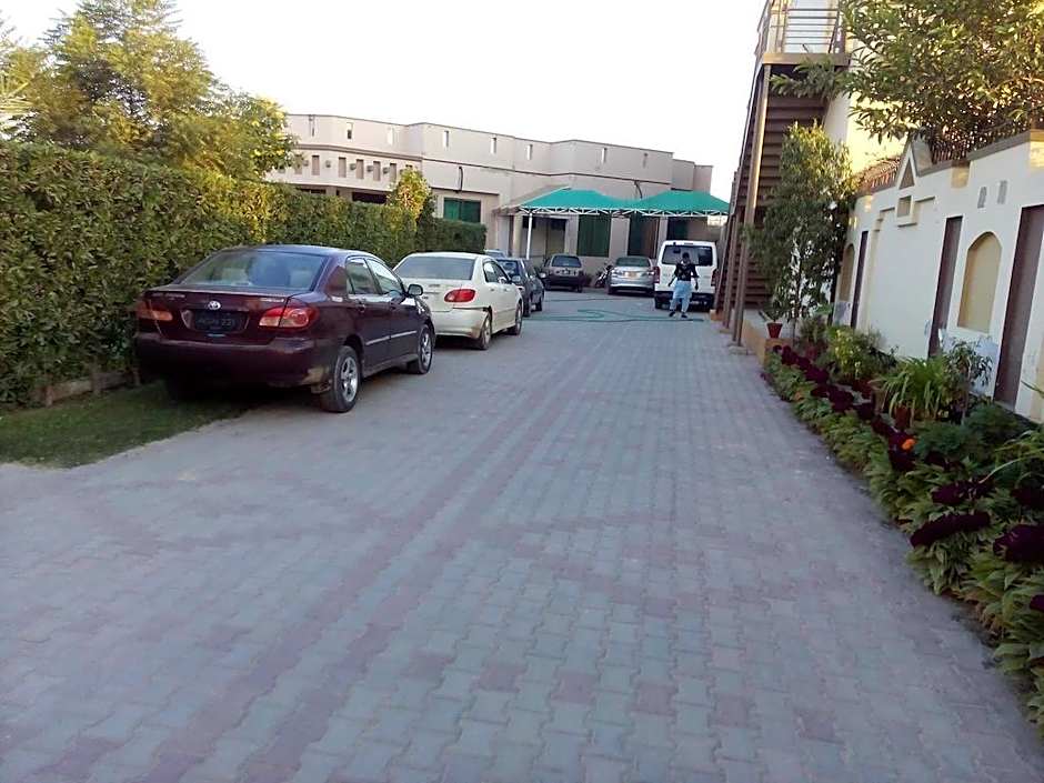 Hotel Executive Lodge