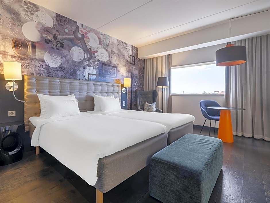 Radisson Blu Riverside Hotel