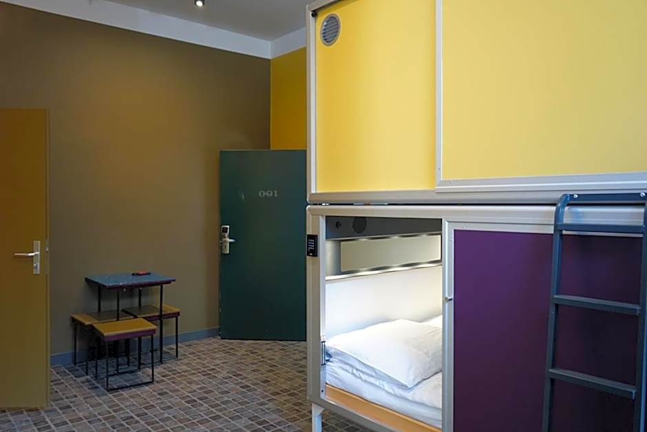 Five Elements Hostel