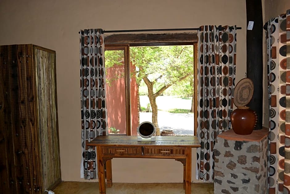 KweKwe Private Game Lodge