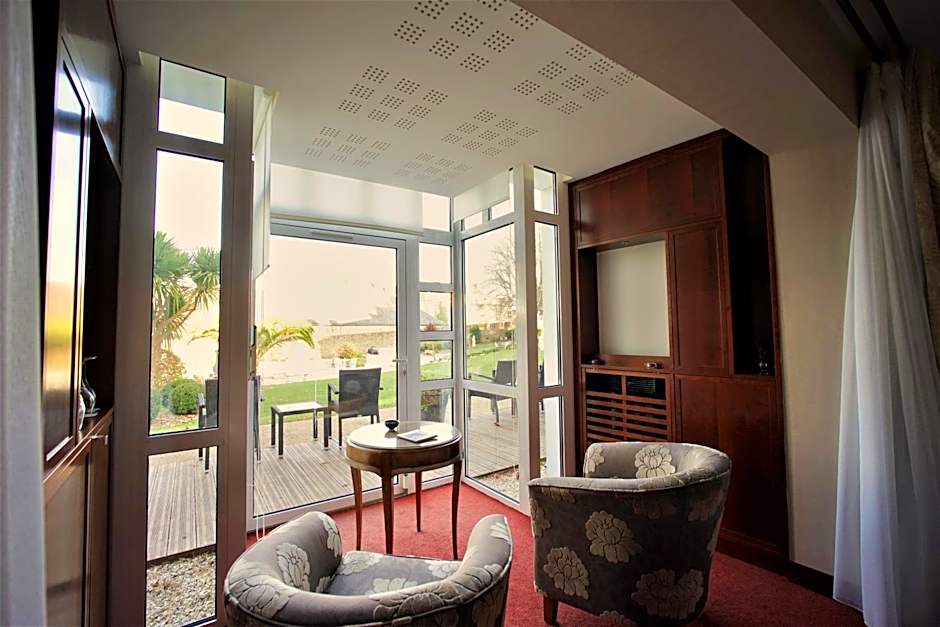 Clos de Vallombreuse, The Originals Relais (Relais du Silence)