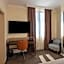 Nobel West Hotel