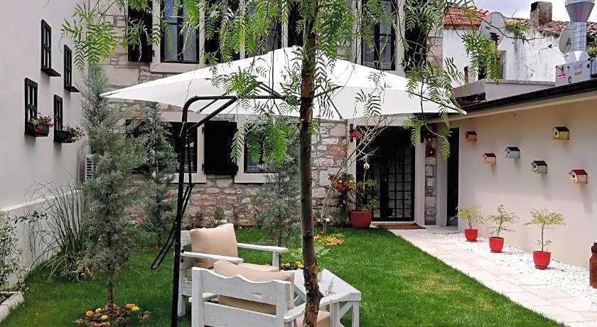 Urla Taş Konak Otel