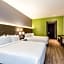 Hotel Holiday Inn Express Bogota By IHG