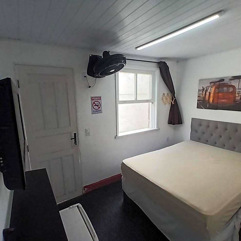 Pousada Marduk suites simples com banheiro privativo excelente localização