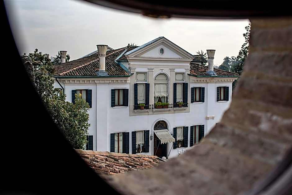 Villa Franceschi Hotel & Resort