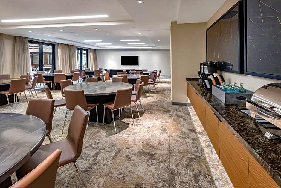 AC Hotel by Marriott Atlanta Midtown