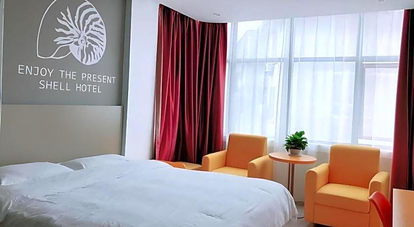 Shell Ganzhou Central Theme Hotel