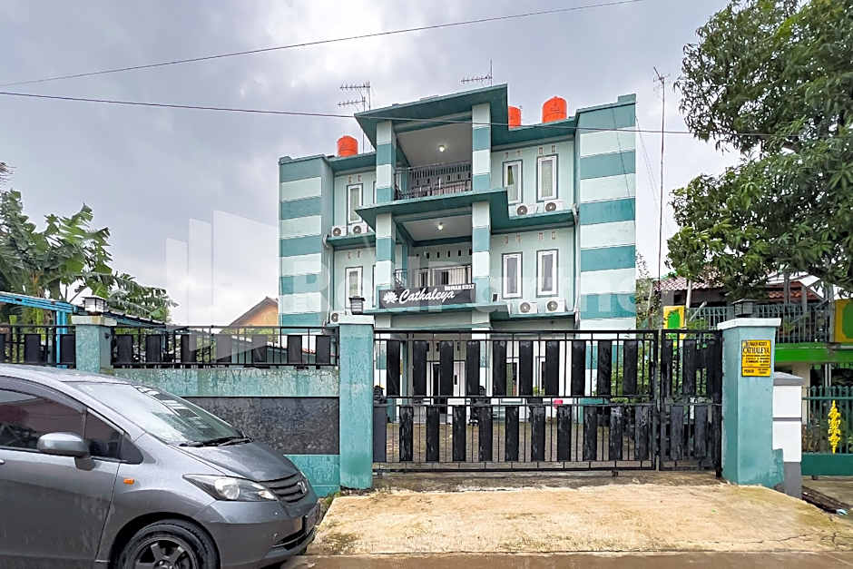 Acintyya Homestay Syariah RedPartner