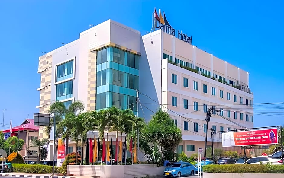 Daima Hotel Padang