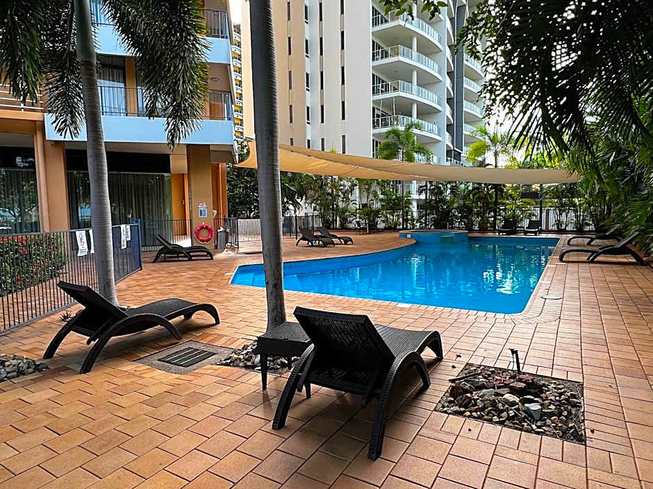 Darwin Esplanade Central Official