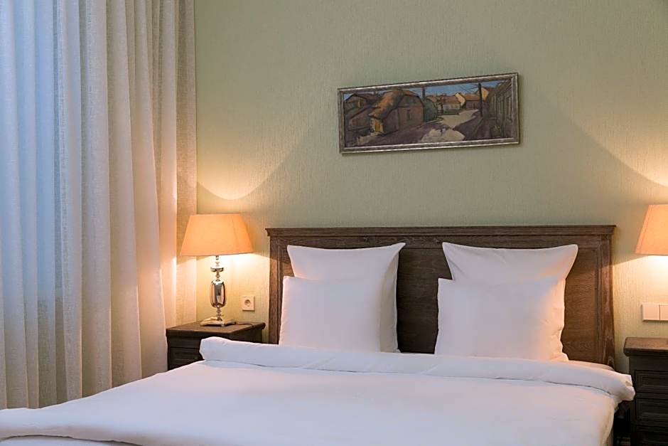 Wooden Villa APARTMENTS