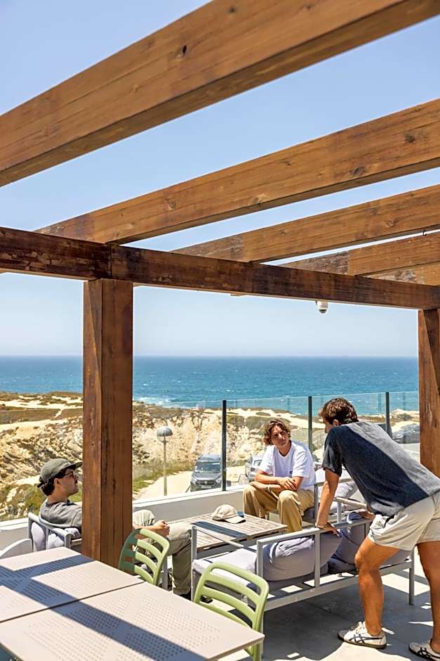 MUTE Hostel Porto Covo