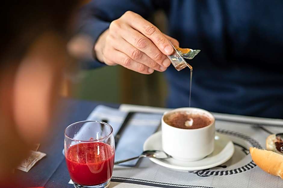 Hotel Figaro & Apartments