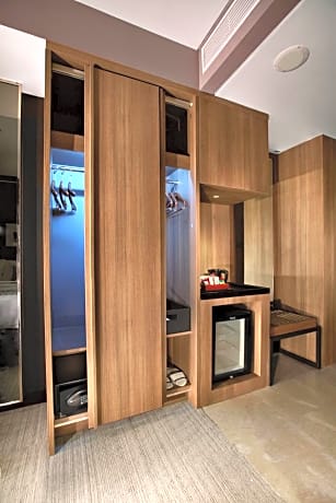 Superior Queen Bed