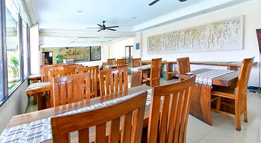 RedDoorz Plus near Mall Bali Galeria 2