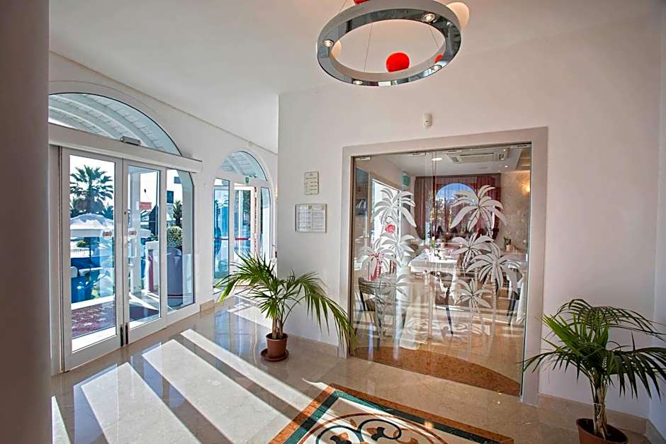 Hotel Ambassador
