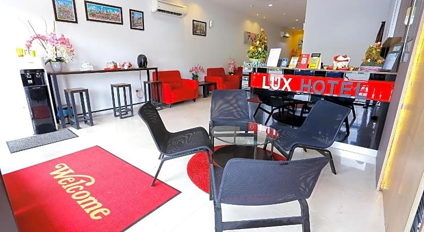 Lux Hotel