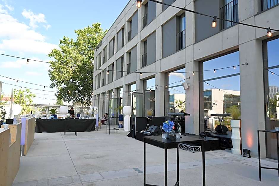 The Ruck Hotel