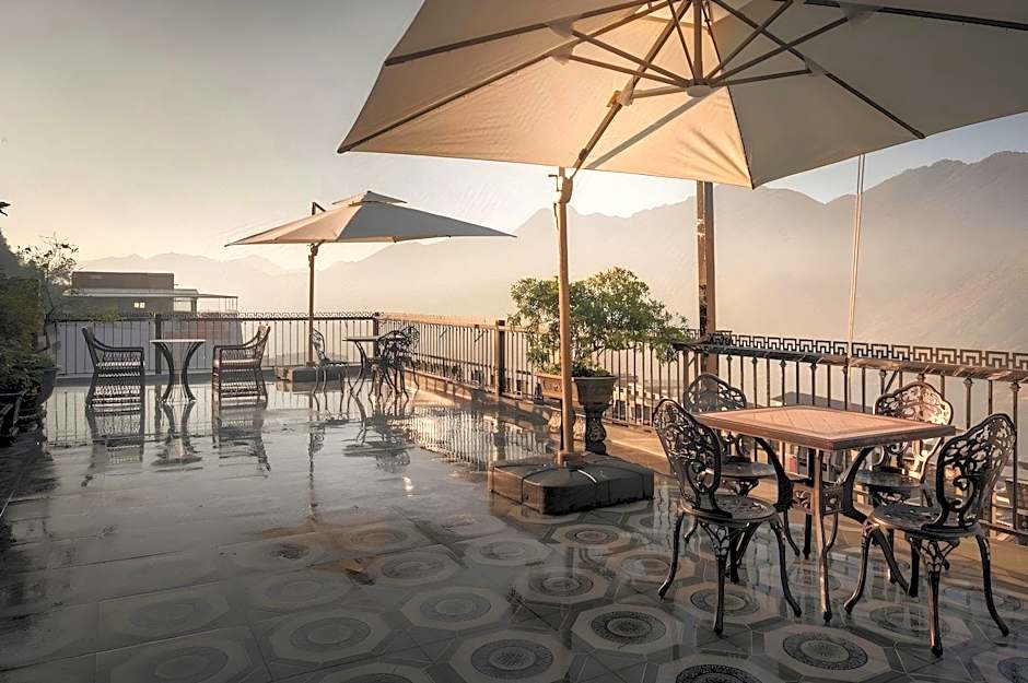 Sapa Horizon Hotel & Skybar
