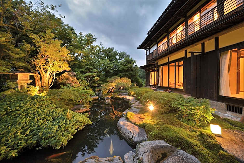 Japanese Ryokan Seryo