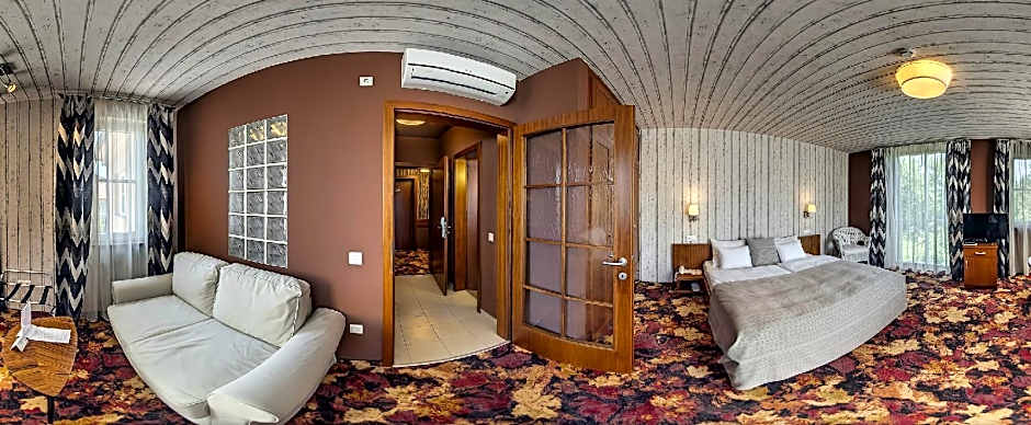 Hotel Lajta Park