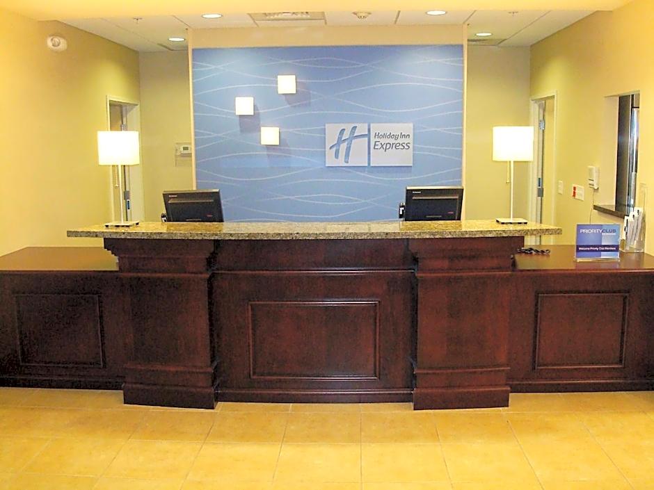 Holiday Inn Express & Suites Clovis Fresno Area By IHG