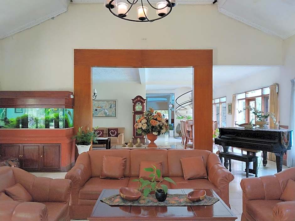 The Garden Family Guest House