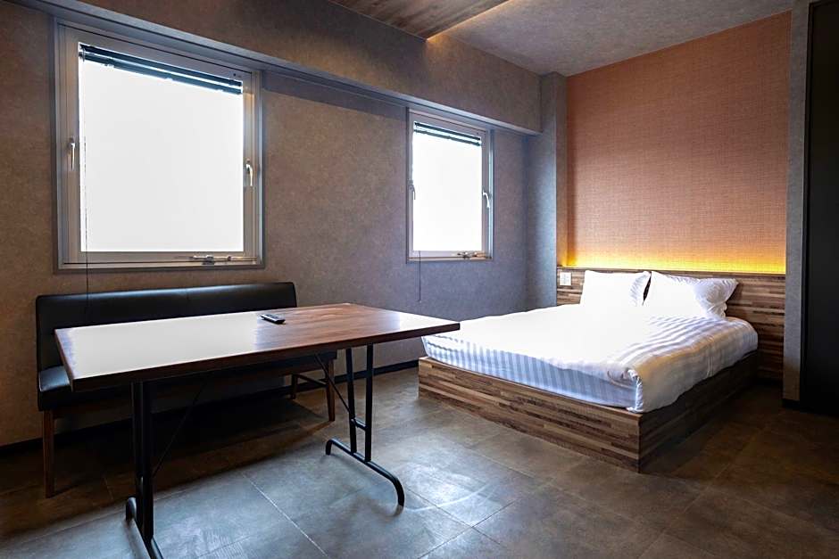 pinpon hotel