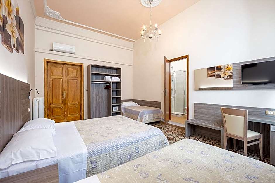 Astrid Hotel