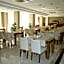 Mom Hotel