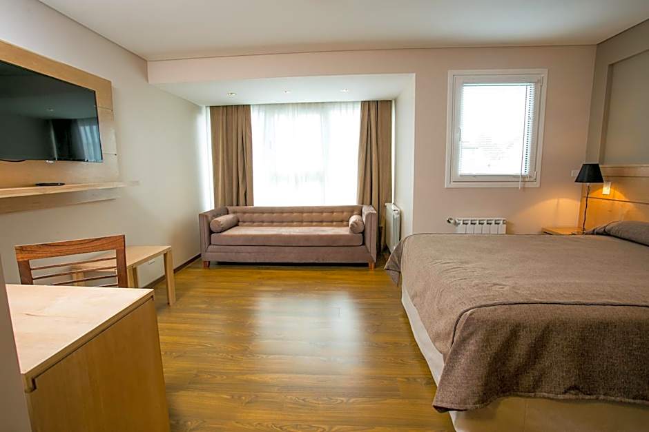 Hotel Ayres Del Nahuel