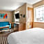 MainStay Suites Dubuque at Hwy 20